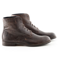 Schnürstiefel in braunem Büffellelder mit Leder/ Gummisohle